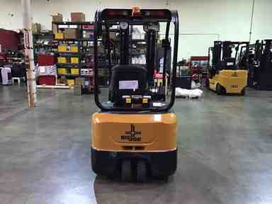 Used 2021 BIG JOE V18-189 Forklift – Electric Sit Down 3 Wheel, 3000 lb Capacity, 84” Mast, 105 Hours – $32500.00 – Anaheim - Thumbnail 2