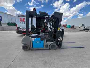 Used 2022 LINDE E204WC_346-20 Forklift – Electric Sit Down 4 Wheel, 4000 lb Capacity, 83” Mast, 2172 Hours – $27885.00 – Phoenix - Thumbnail 1