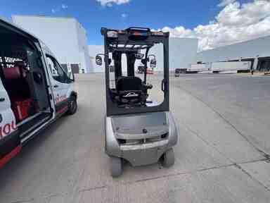 Used 2022 LINDE E204WC_346-20 Forklift – Electric Sit Down 4 Wheel, 4000 lb Capacity, 83” Mast, 2172 Hours – $27885.00 – Phoenix - Thumbnail 3
