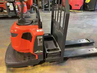 Used 2022 LINDE EWR30_1101-02-27X48-PS Forklift – Rider Jack, 6000 lb Capacity, 3” Mast, 553.1 Hours – $14500.00 – Anaheim - Thumbnail 2