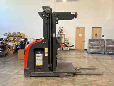 Used 2022 LINDE V15P_1355 Forklift – Electric Order Picker, 3000 lb Capacity, 97” Mast, 1642.7 Hours – $26500.00 – Anaheim - Thumbnail 1