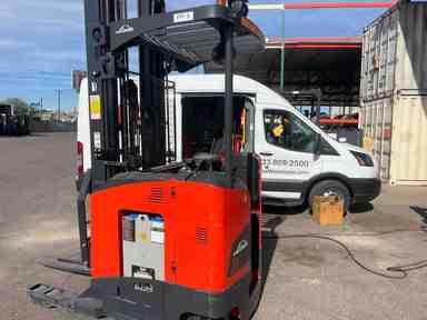 Used 2022 LINDE R17SX_5195 Forklift – Stand Up Reach, 3500 lb Capacity, 119” Mast, 1987 Hours – $29500.00 – Phoenix - Thumbnail 3