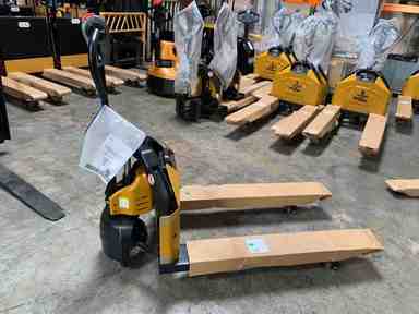 Demo 2022 BIG JOE LPT-26 27X48 Forklift – Electric Pallet Jack (Lithium), 2500 lb Capacity, 3” Mast, 47 Hours – $2998.00 – Hawaii, Waipahu - Thumbnail 1