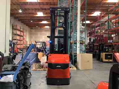 Used 2022 LINDE V15P_5215-WG Forklift – Electric Order Picker, 3000 lb Capacity, 150” Mast, 3159 Hours – $42500.00 – Anaheim - Thumbnail 2