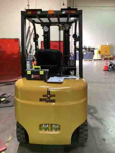Used 2022 BIG JOE LPE-50_80V Forklift – Lithium Electric Pneumatic, 5000 lb Capacity, 87” Mast, 383 Hours – $36500.00 – Anaheim - Thumbnail 3