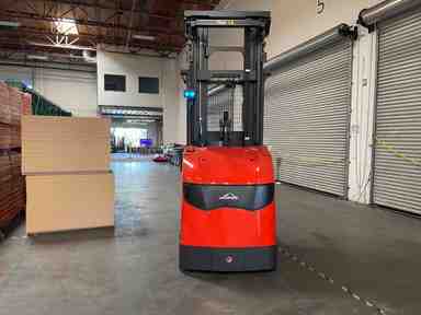 Used 2021 LINDE V15P_5215-WG Forklift – Electric Order Picker, 3000 lb Capacity, 119” Mast, 2046 Hours – $44500.00 – Anaheim - Thumbnail 2
