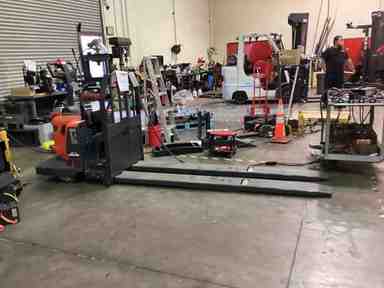 Used 2022 LINDE EWR30_1101-02-27X78-PS Forklift – Rider Jack, 6000 lb Capacity, 3” Mast, 1229.7 Hours – $16419.00 – Anaheim - Thumbnail 2