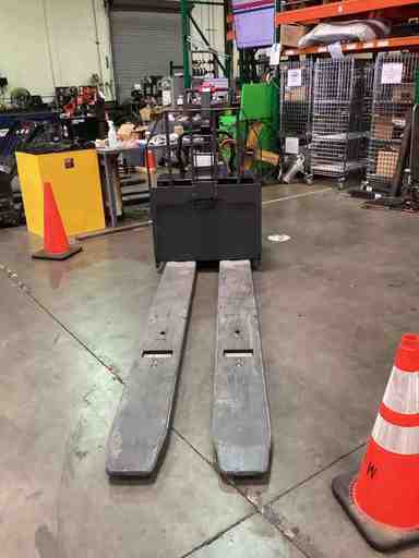 Used 2022 LINDE EWR30_1101-02-27X96 Forklift – Double Rider Jack, 6000 lb Capacity, 3” Mast, 113.9 Hours – $16568.00 – Anaheim - Thumbnail 3