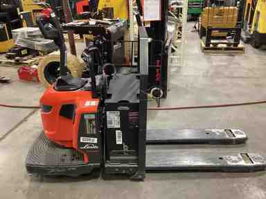 Demo 2021 LINDE EWR30_1101-02-27X48 Forklift – Rider Jack, 6000 lb Capacity, 3” Mast, 184 Hours – $13000.00 – Phoenix - Thumbnail 4