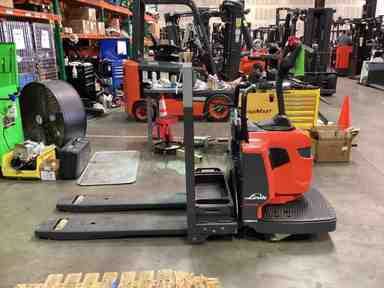 Used 2022 LINDE EWR30_1101-02-27X48 Forklift – Rider Jack, 6000 lb Capacity, 3” Mast, 2070.6 Hours – $8180.00 – Anaheim - Thumbnail 2