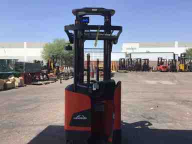 Used 2021  - 16.5" LINDE R22SX_5195 Forklift – Stand Up Reach, 4500 lb Capacity, 119” Mast, 3616 Hours – $29500.00 – Phoenix - Thumbnail 2