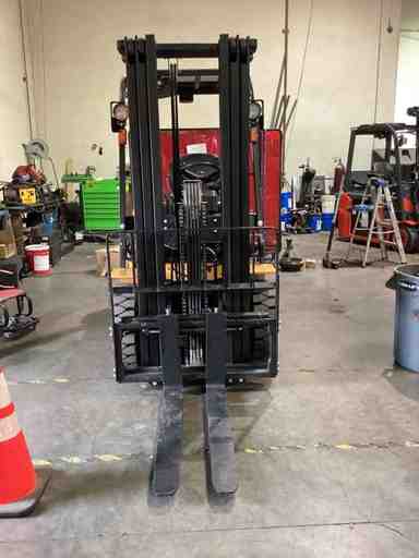 Demo 2023 BIG JOE LPE-50_80V Forklift – Lithium Electric Pneumatic, 5000 lb Capacity, 87” Mast, 205 Hours – $38985.00 – Anaheim - Thumbnail 4