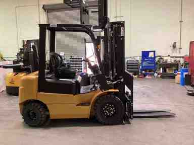 Demo 2023 BIG JOE LPE-50_80V Forklift – Lithium Electric Pneumatic, 5000 lb Capacity, 87” Mast, 205 Hours – $38985.00 – Anaheim - Thumbnail 1