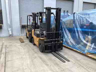 Demo 2022 BIG JOE LPE-50_80V Forklift – Lithium Electric Pneumatic, 5000 lb Capacity, 87” Mast, 194 Hours – $38985.00 – Anaheim - Thumbnail 1