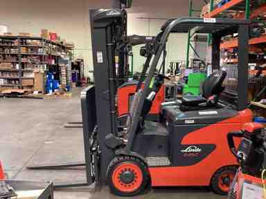 Used 2022 LINDE E25C_1347 Forklift – Electric Sit Down 4 Wheel, 5000 lb Capacity, 91” Mast, 1185.4 Hours – $69500.00 – Anaheim - Thumbnail 1