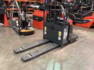 Used 2022 LINDE EWR30_1101-02-27X48 Forklift – Rider Jack, 6000 lb Capacity, 3” Mast, 555.8 Hours – $13200.00 – Anaheim - Thumbnail 2