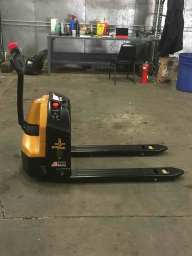 Used 2019 BIG JOE D40-27X45 Forklift – Walkie Jack, 4000 lb Capacity, 3” Mast, 2 Hours – $3325.00 – Phoenix - Thumbnail 3