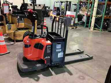 Used 2022 LINDE EWR30_1101-02-27X48 Forklift – Rider Jack, 6000 lb Capacity, 3” Mast, 124.6 Hours – $13500.00 – Anaheim - Thumbnail 2