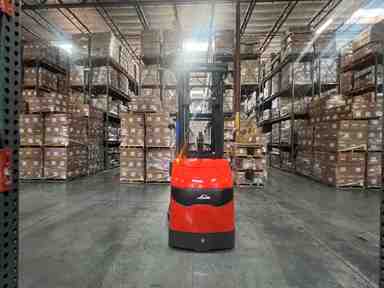Used 2022 LINDE V15P_5215-WG Forklift – Electric Order Picker, 3000 lb Capacity, 128” Mast, 6150 Hours – $43900.00 – Anaheim - Thumbnail 1