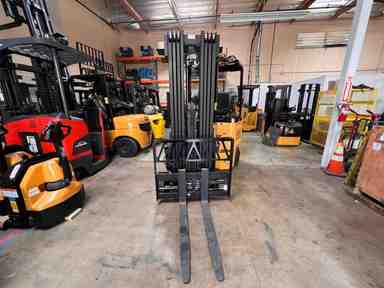 Used 2022 BENDI B30AC Forklift – VNA, 3000 lb Capacity, 89” Mast, 520 Hours – $83500.00 – Hawaii, Waipahu - Thumbnail 4