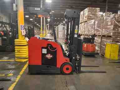 Used 2022 LINDE E20S_1346-20 Forklift – Electric Stand Up Counterbalance, 4000 lb Capacity, 89” Mast, 1146.9 Hours – $39500.00 – Riverside, CA - Thumbnail 2