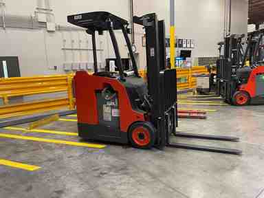 Used 2022 LINDE E18S_1346-20 Forklift – Electric Stand Up Counterbalance, 3500 lb Capacity, 84” Mast, 542 Hours – $32500.00 – Phoenix - Thumbnail 1