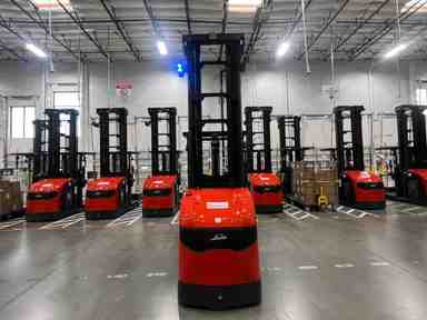 Used 2021 LINDE V15P_1355-WG Forklift – Electric Order Picker, 3000 lb Capacity, 155” Mast, 2407 Hours – $53850.00 – Las Vegas - Thumbnail 1