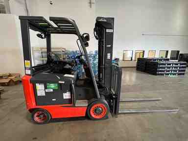 Used 2022 LINDE E25C_1347-FT Forklift – Electric Sit Down 4 Wheel, 5000 lb Capacity, 91” Mast, 661 Hours – $47400.00 – Anaheim - Thumbnail 1