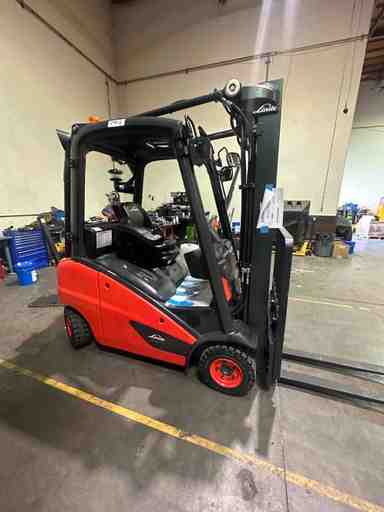 New 2022 LINDE H16T_391 Forklift – LPG Pneumatic, 3000 lb Capacity, 89.5” Mast, .1 Hours – $43250.00 – Anaheim - Thumbnail 1