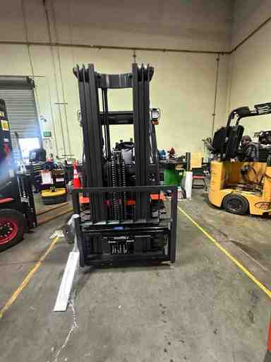 Used 2023 BAOLI KBG25_6010 Forklift – LPG Pneumatic, 5000 lb Capacity, 90” Mast, 1143 Hours – $36850.00 – Phoenix - Thumbnail 4