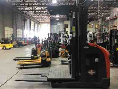 Used 2022 LINDE V15P_1355 Forklift – Electric Order Picker, 3000 lb Capacity, 107” Mast, 546.3 Hours – $39985.00 – Anaheim - Thumbnail 4