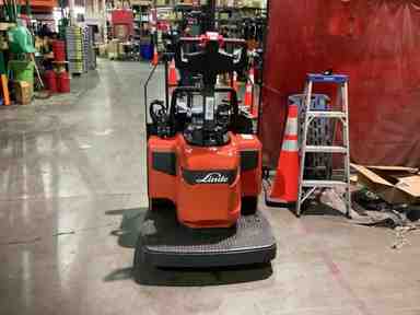 Used 2023 LINDE EWR30_1101-02-27X48 Forklift – Rider Jack, 6000 lb Capacity, 3” Mast, 931 Hours – $23225.00 – Anaheim - Thumbnail 2