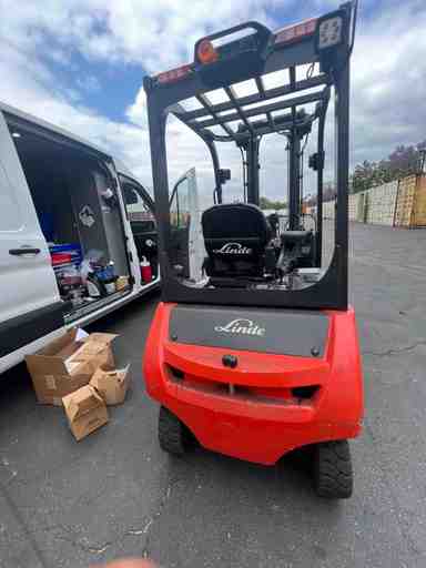 Used 2022 LINDE E204WC_346-20 Forklift – Electric Sit Down 4 Wheel, 4000 lb Capacity, 91” Mast, 334 Hours – $49682.74 – Anaheim - Thumbnail 2