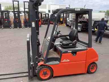 Used 2022 LINDE E204WC_346-20 Forklift – Electric Sit Down 4 Wheel, 4000 lb Capacity, 91” Mast, 1260 Hours – $49682.74 – Phoenix - Thumbnail 1