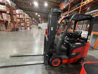 Used 2022 LINDE E25C_1347-FT Forklift – Electric Sit Down 4 Wheel, 5000 lb Capacity, 91” Mast, 790 Hours – $47400.00 – Anaheim - Thumbnail 5