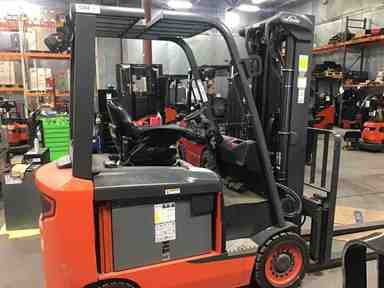 Used 2022 LINDE E32CL_1347 Forklift – Electric Sit Down 4 Wheel, 6500 lb Capacity, 91” Mast, 184 Hours – $46525.00 – Phoenix - Thumbnail 3