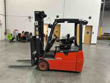 Used 2022 LINDE E18_346-20 Forklift – Electric Sit Down 3 Wheel, 3500 lb Capacity, 91” Mast, 2231 Hours – $29500.00 – Anaheim - Thumbnail 1