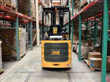Used 2023 BENDI B30AC Forklift – VNA, 3000 lb Capacity, 107” Mast, 2121 Hours – $69500.00 – Anaheim - Thumbnail 2
