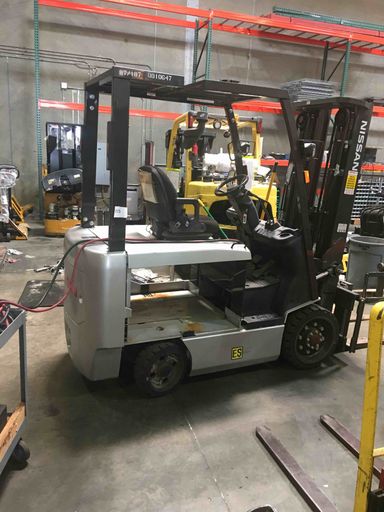 Used 2016 NISSAN BX60 Forklift – Electric Sit Down 4 Wheel, 6000 lb Capacity, 83” Mast, 5703.2 Hours – $15400.00 – Anaheim - Thumbnail 4