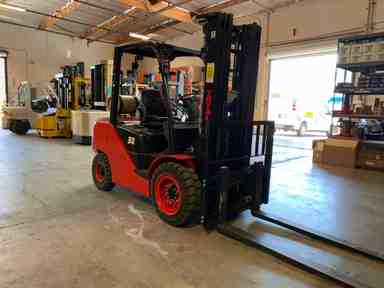Used 2020 HANGCHA PFH60-LP Forklift – LPG Pneumatic, 6000 lb Capacity, 90” Mast, 19753 Hours – $18900.00 – Anaheim - Thumbnail 2