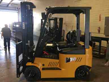 Used 2019 BIG JOE LXE-44 Forklift – Electric Sit Down 4 Wheel, 4400 lb Capacity, 86” Mast, 2173 Hours – $15500.00 – Las Vegas - Thumbnail 1