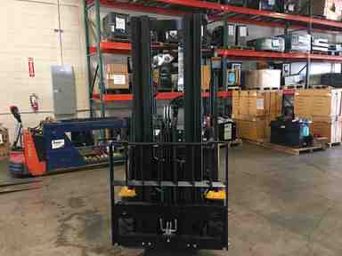 Used 2019 BIG JOE LXE-44 Forklift – Electric Sit Down 4 Wheel, 4400 lb Capacity, 86” Mast, 2173 Hours – $15500.00 – Las Vegas - Thumbnail 4