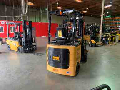 New 2020 BENDI B30AC Forklift – VNA, 3000 lb Capacity, 88” Mast, 6578 Hours – $69850.00 – Anaheim - Thumbnail 2