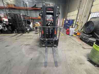 Demo 2023 LINDE H20T_391 Forklift – LPG Pneumatic, 4000 lb Capacity, 86” Mast, 35.5 Hours – $46950.00 – Phoenix - Thumbnail 3