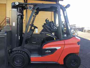 Used 2022 LINDE H30T_1202 Forklift – LPG Pneumatic, 6000 lb Capacity, 90” Mast, 3300 Hours – $42600.00 – Phoenix - Thumbnail 3