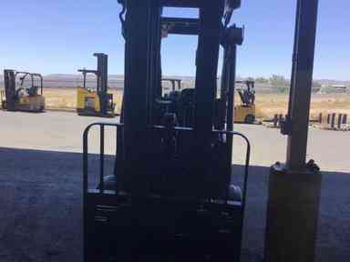 Used 2022 LINDE H30T_1202 Forklift – LPG Pneumatic, 6000 lb Capacity, 90” Mast, 978.2 Hours – $54225.00 – Phoenix - Thumbnail 2