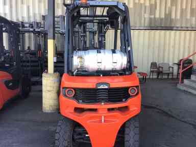 Used 2022 LINDE H30T_1202 Forklift – LPG Pneumatic, 6000 lb Capacity, 90” Mast, 978.2 Hours – $54225.00 – Phoenix - Thumbnail 3