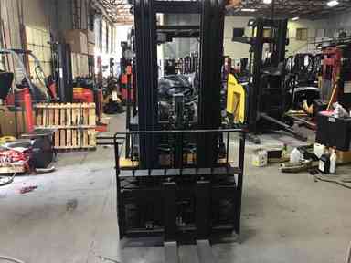 Used 2022 BIG JOE LPE-60_80V Forklift – Lithium Electric Pneumatic, 6000 lb Capacity, 91” Mast, 1 Hours – $37000.00 – Phoenix - Thumbnail 1