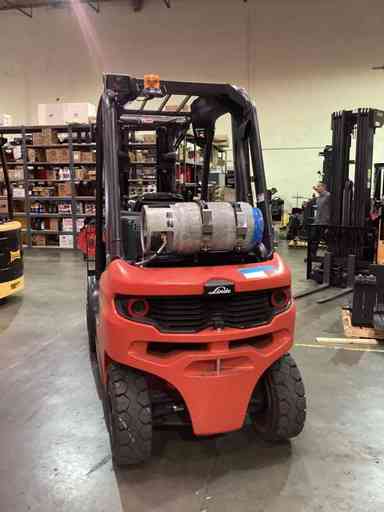 Used 2022 LINDE H30T_1202 Forklift – LPG Pneumatic, 6000 lb Capacity, 90” Mast, 3207 Hours – $39500.00 – Phoenix - Thumbnail 4