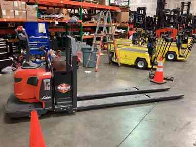 Used 2022 LINDE EWR30_1101-02-27X96 Forklift – Double Rider Jack, 6000 lb Capacity, 3” Mast, 113.9 Hours – $16568.00 – Anaheim - Thumbnail 2